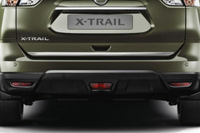 Nissan X-Trail (T32) Trunk Lower Finisher, Ice Chrome
