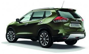 Nissan X-Trail (T32) Rear Styling Plate - w/o rear parking sensors