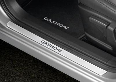 Nissan Qashqai (J10E) Front Door Entry Guards