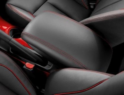 Center Armrest Console Box With USB For Nissan Juke 2011-2019 F15 – Black Leather Look