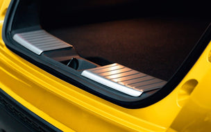 Genuine Nissan Juke F16 Trunk Entry Guard