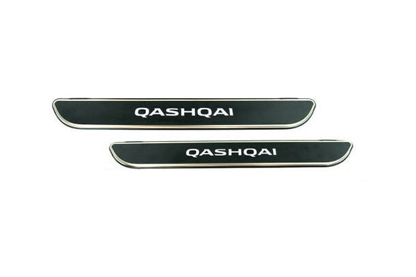 Nissan Qashqai (J11B) Illuminated, Black Entry Guards